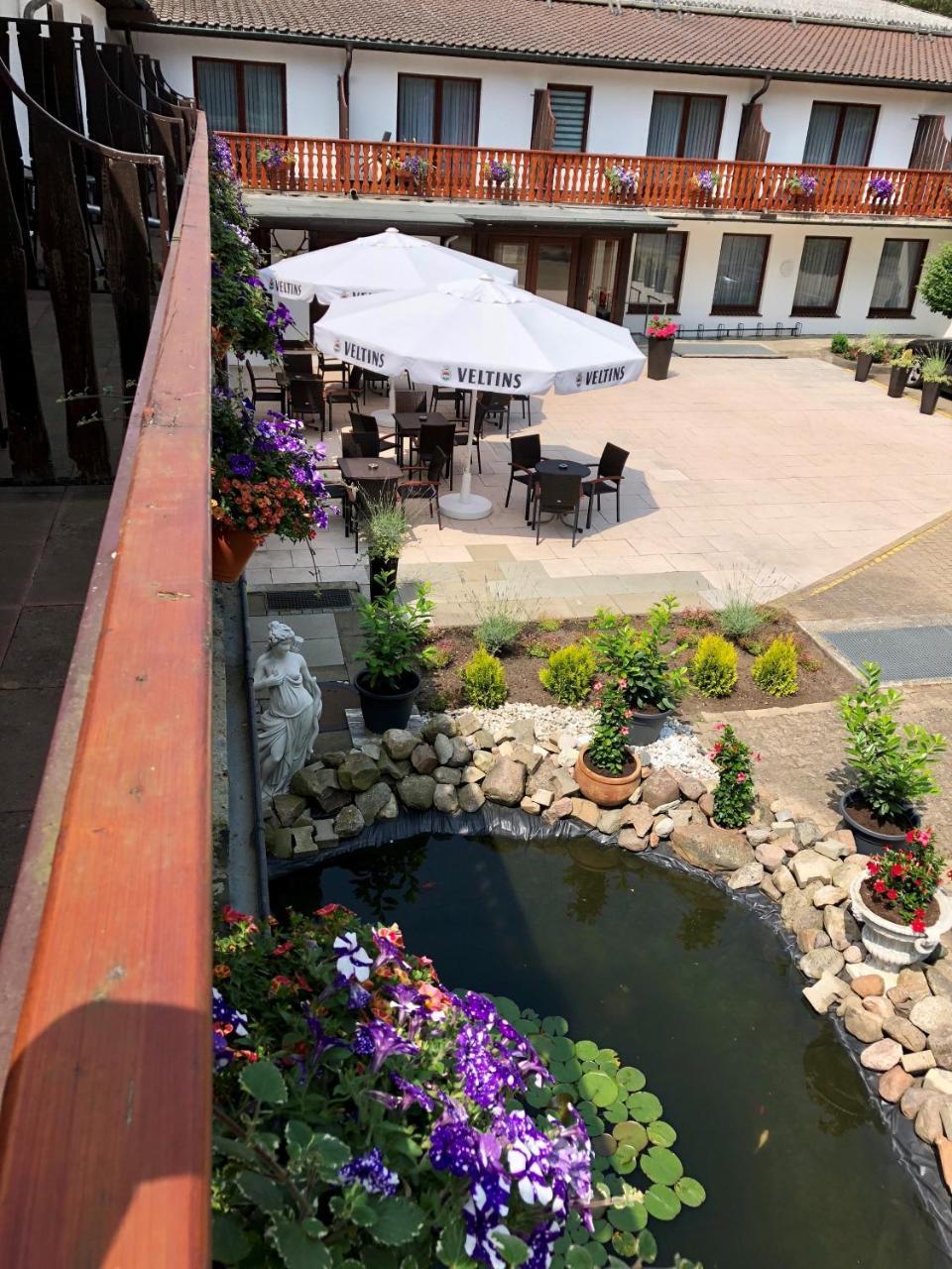 Sporthotel บัดบีเวนเซิน ภายนอก รูปภาพ